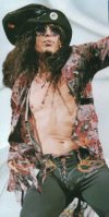 I think this is the picture in Guiness' World Record 2000 (Click on the pic for a bigger version)